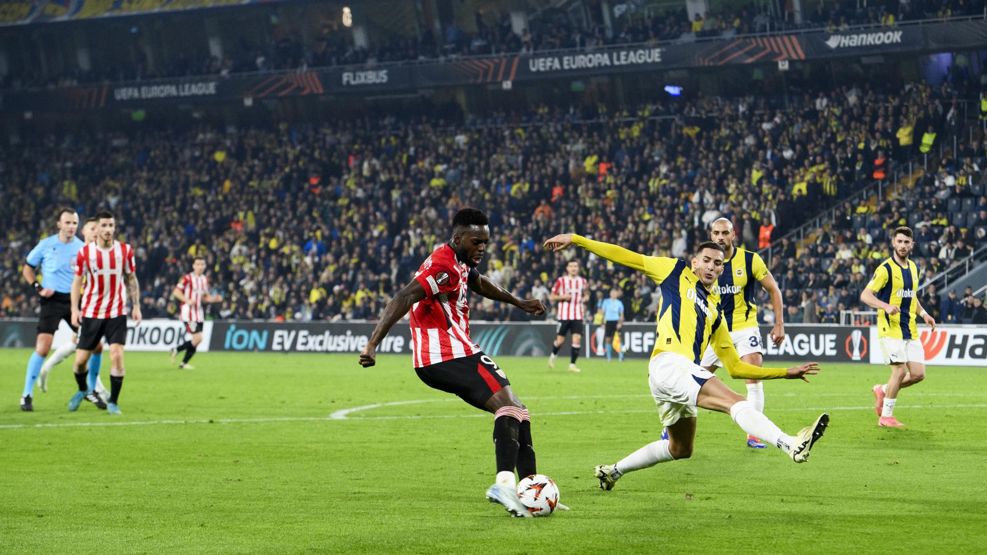 2025/01/20241211_MAS_UEFA_06_FENvsATH-N0107-.jpg