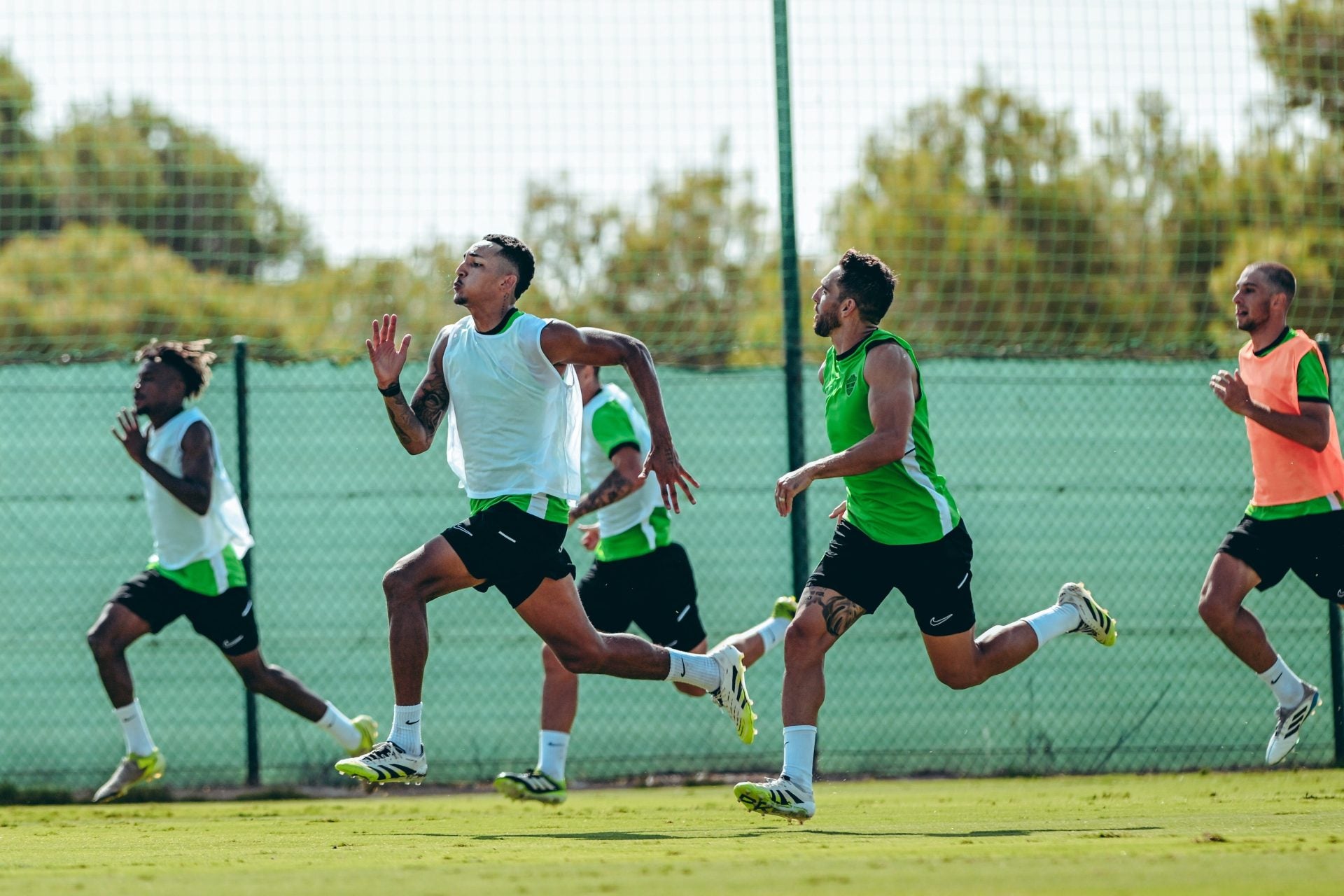 2025/08/Entrenamiento-Elche-CF.jpg