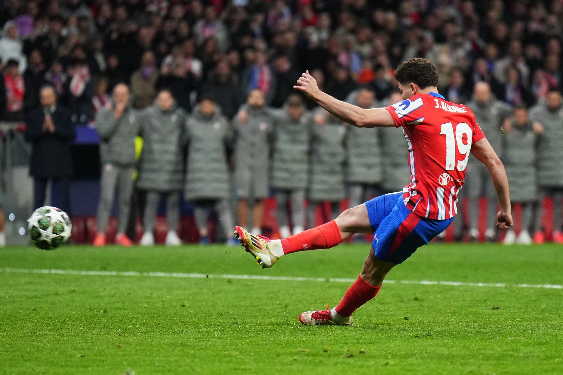 2025/06/atletico-de-madrid-v-real-madrid-cf-uefa-champions-league-2024-25-round-of-16-second-leg.jpg