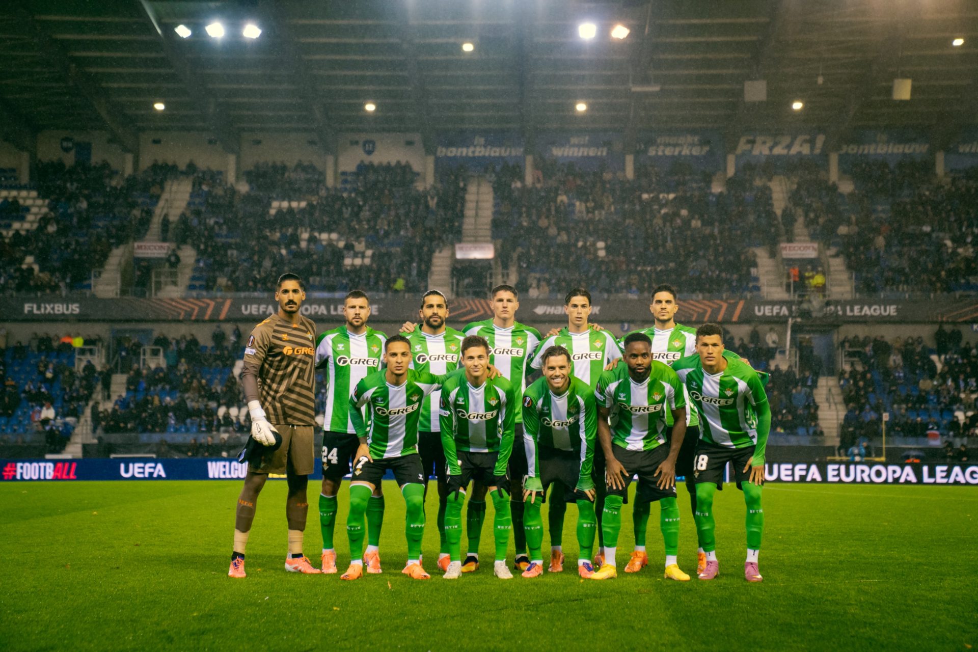 2025/10/cronica-genk-vs-betis-5-e1761243523454.jpg