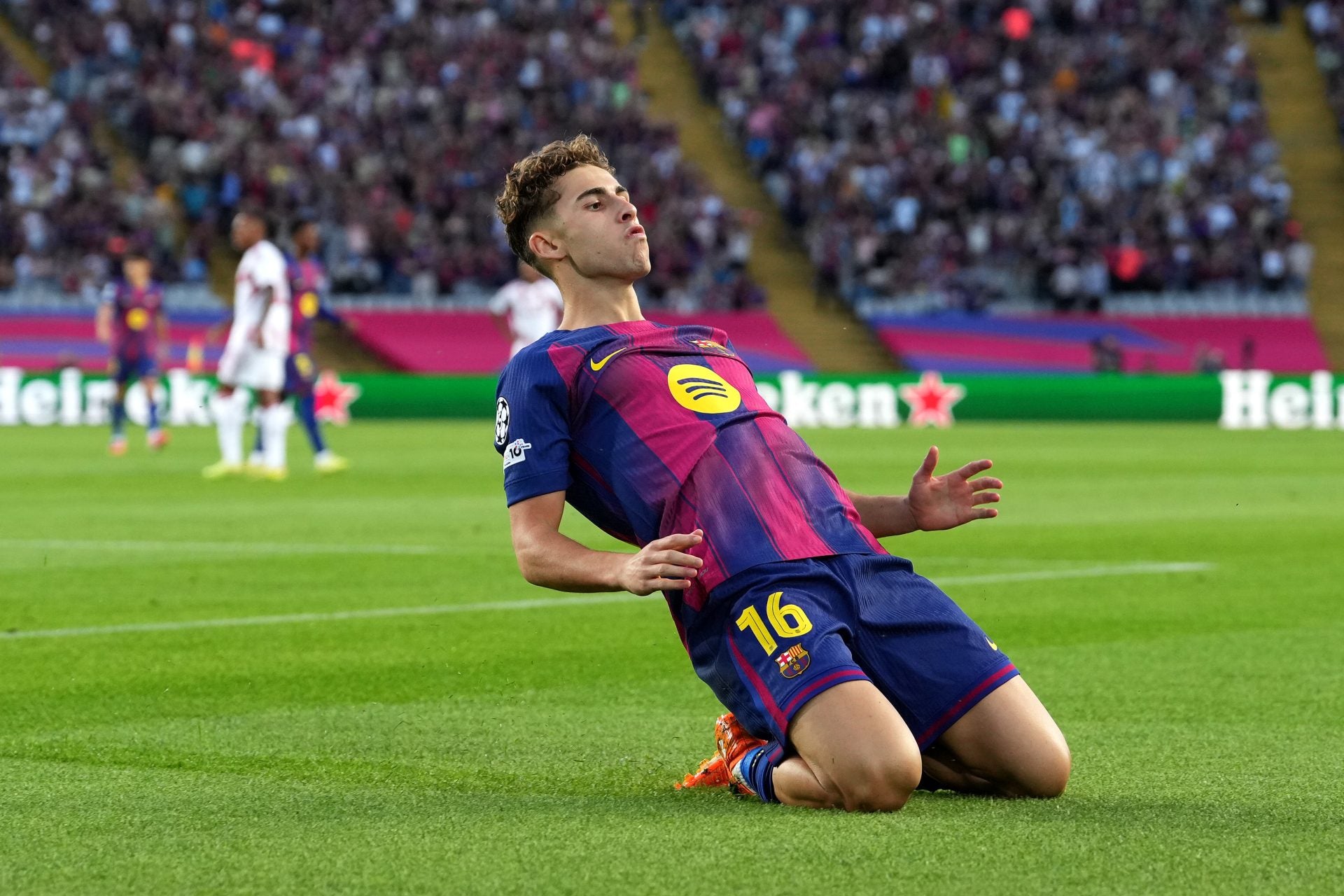 2025/10/fc-barcelona-v-olympiacos-fc-uefa-champions-league-2025-26-league-phase-md3.jpg