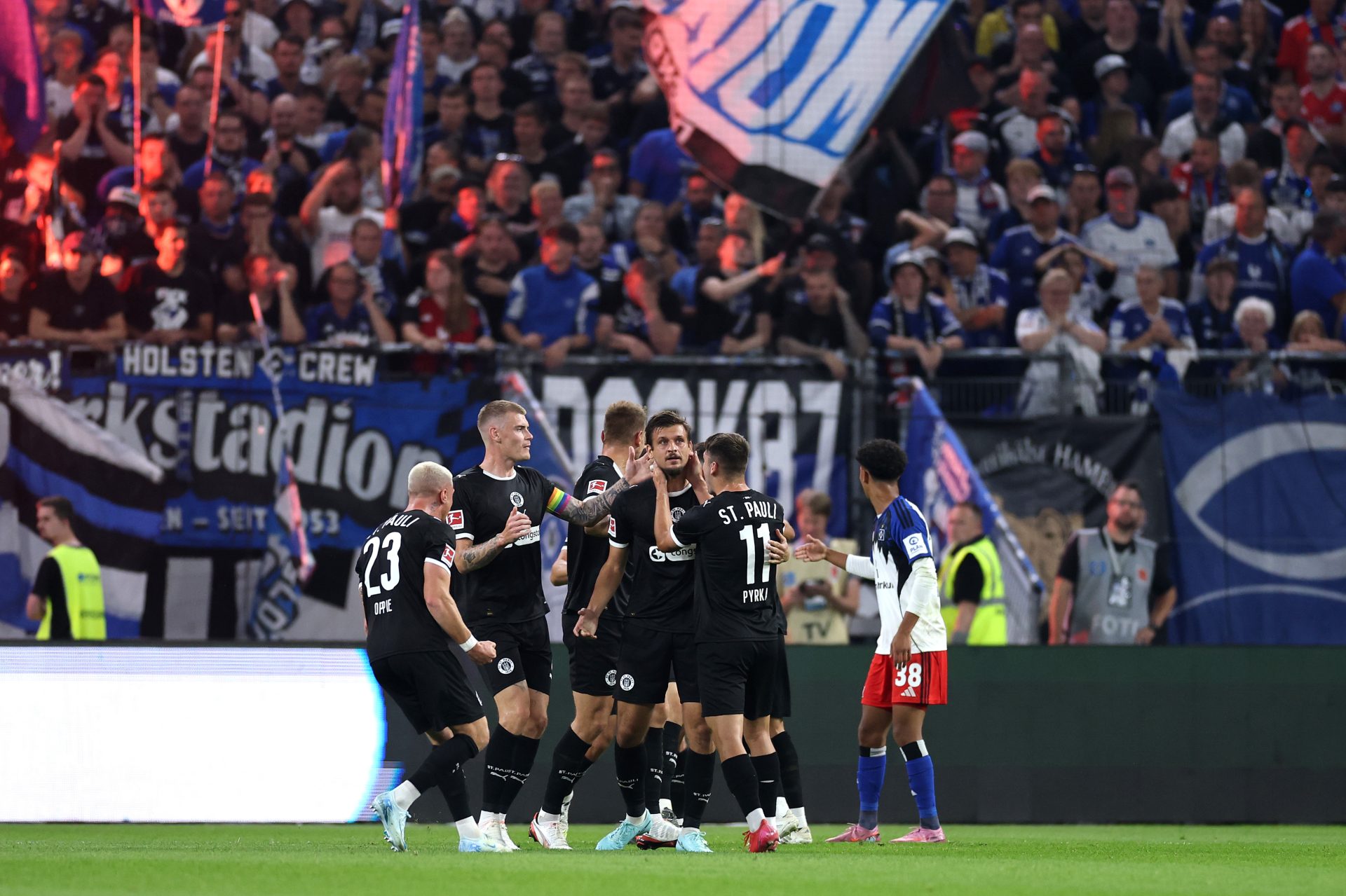 2025/08/hamburger-sv-v-fc-st-pauli-bundesliga-1.jpg
