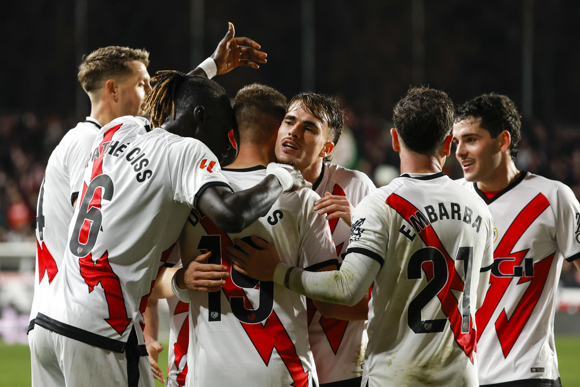 2025/05/rayo-show-delirio.jpg