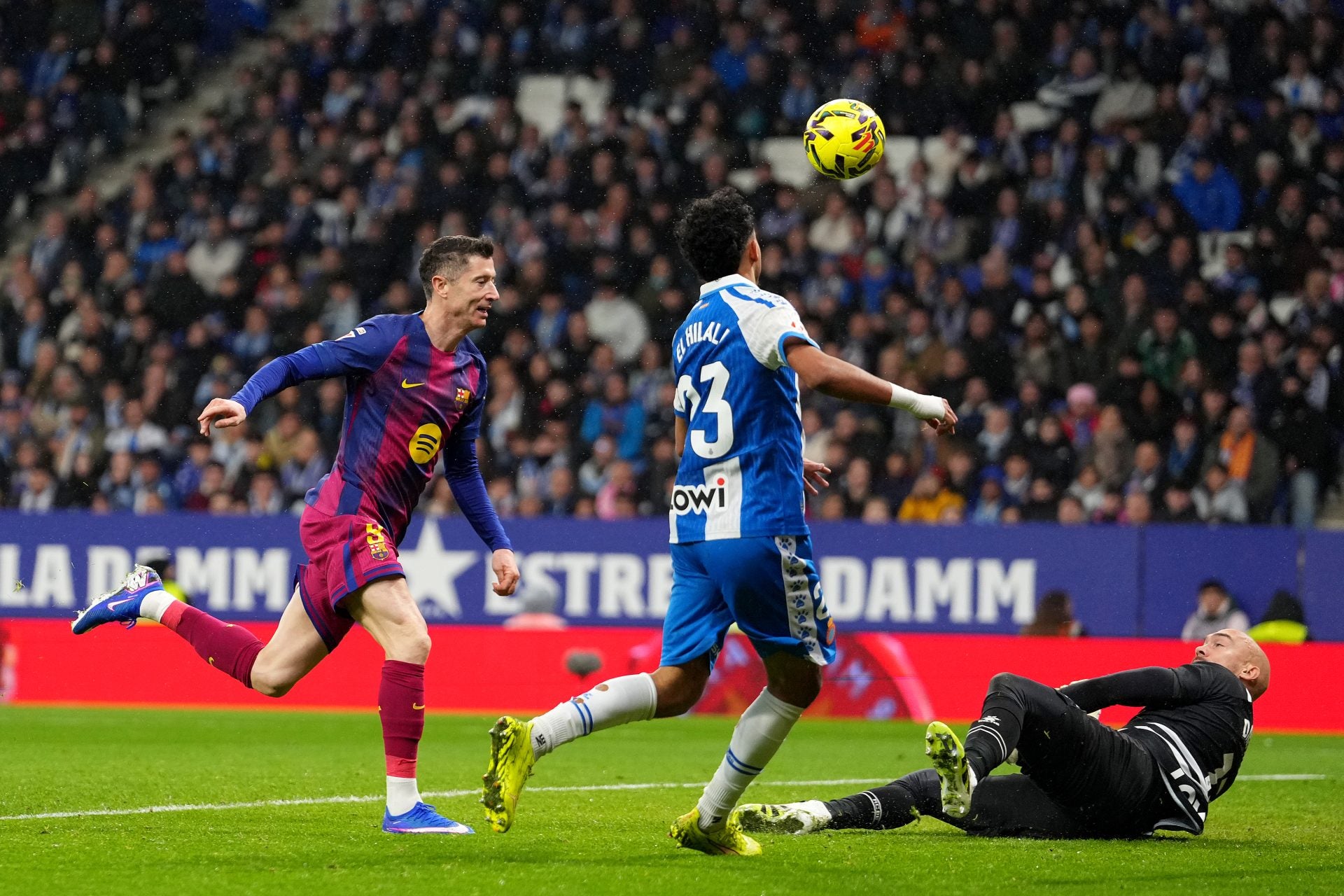 2026/01/rcd-espanyol-de-barcelona-v-fc-barcelona-laliga-ea-sports-3.jpg
