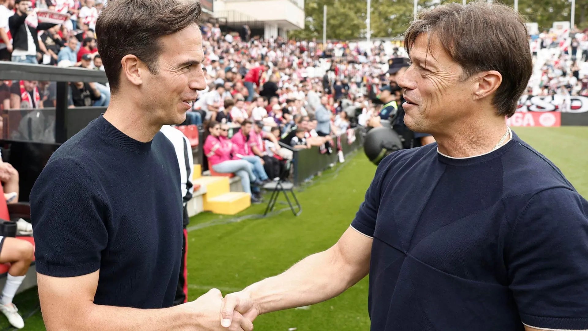 2026/03/saludo-top-inigo-almeyda.webp
