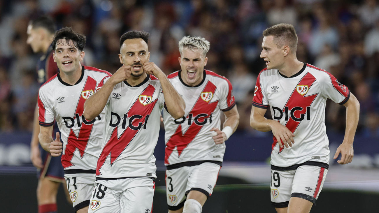 2025/10/triunfo-COLOSAL.jpg