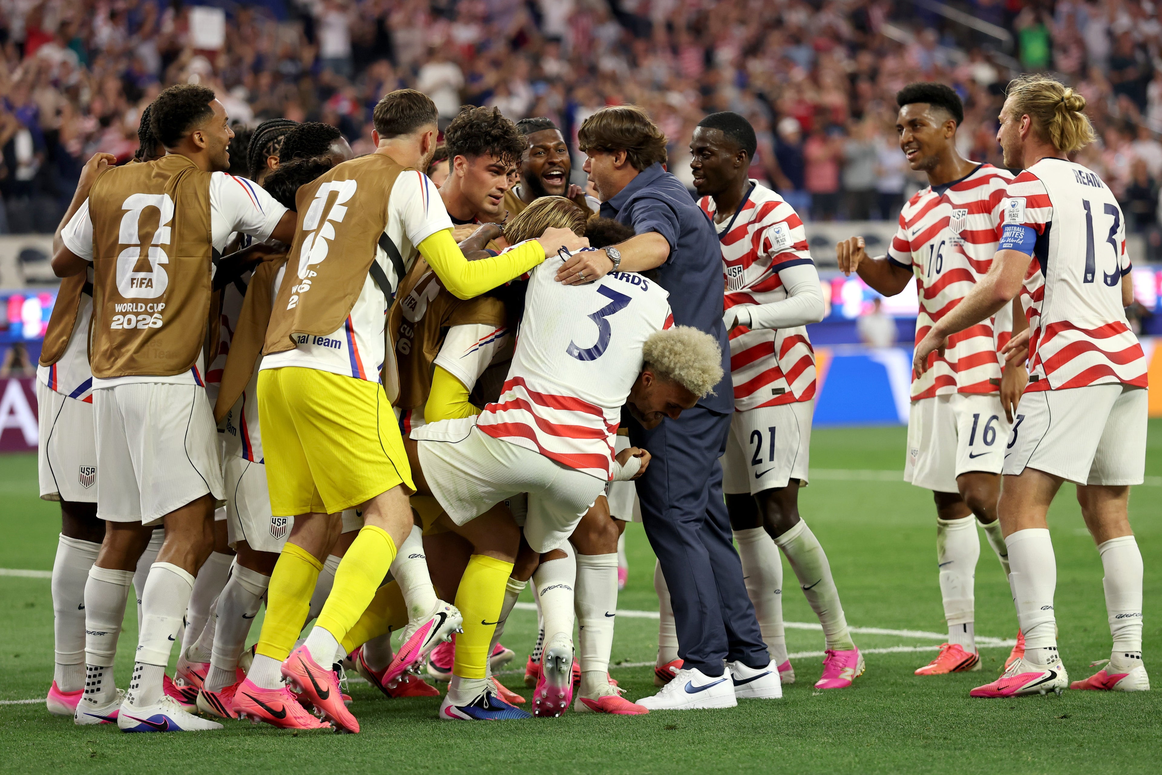Estados Unidos 4-1 Paraguay: "rodillo" de la anfitriona en el show de Balogun-image
