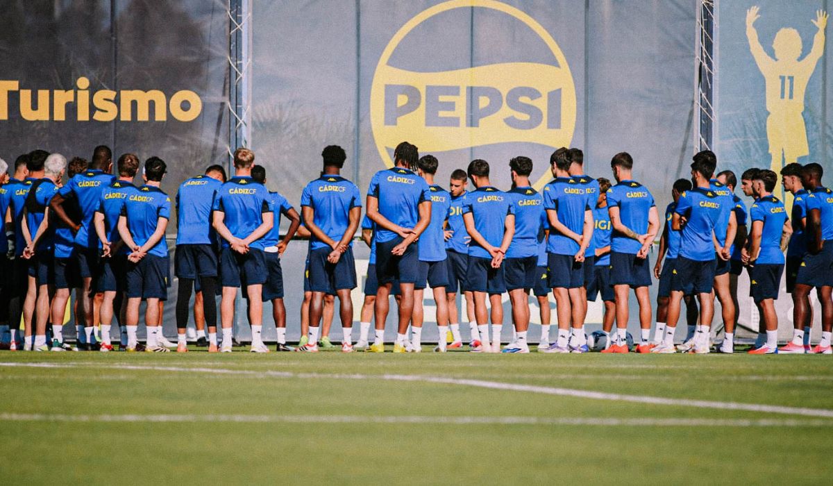 Lluvia de fichajes para el Cádiz-image