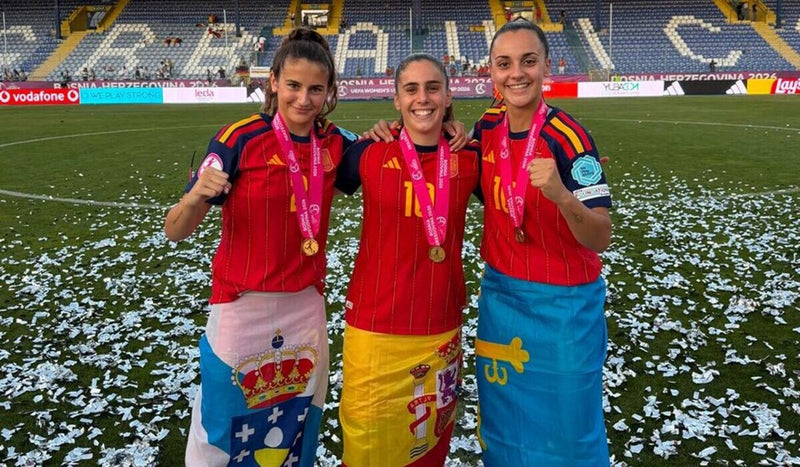 El Dépor ABANCA celebra su triplete con el Europeo sub-19 femenino-image