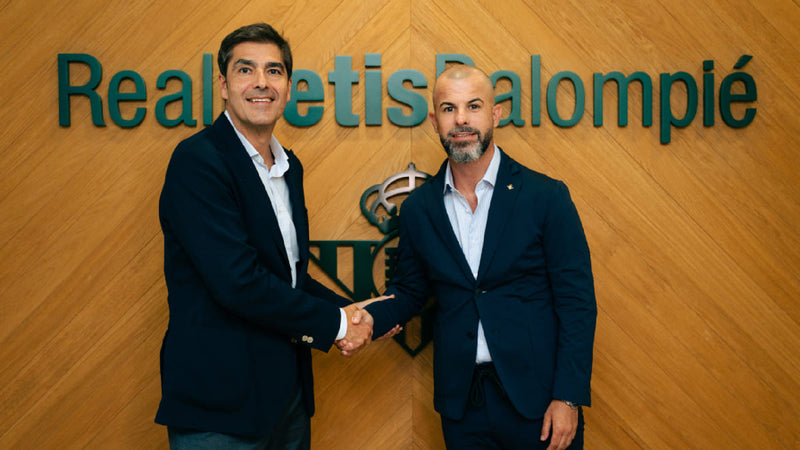 Manu Fajardo, renueva hasta 2030 con el Real Betis-image