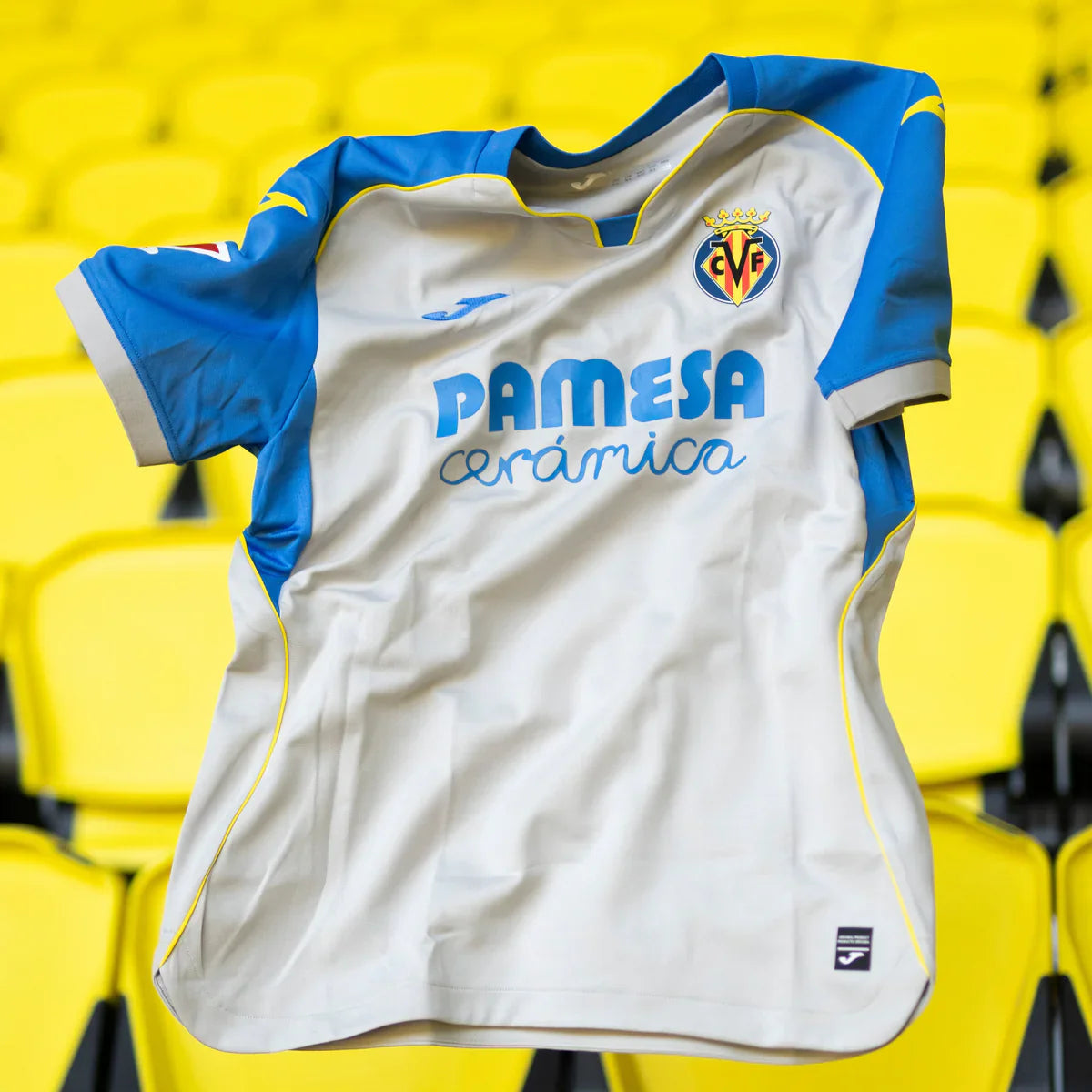 El Villarreal mira al pasado con su nueva segunda equipación-image