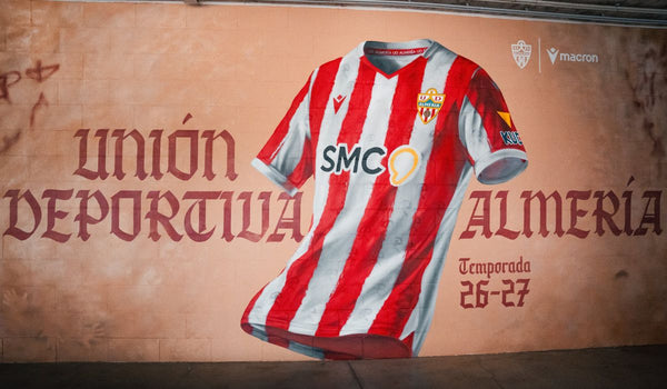 El Almería estrena equipación con guiño a El Indalo-image