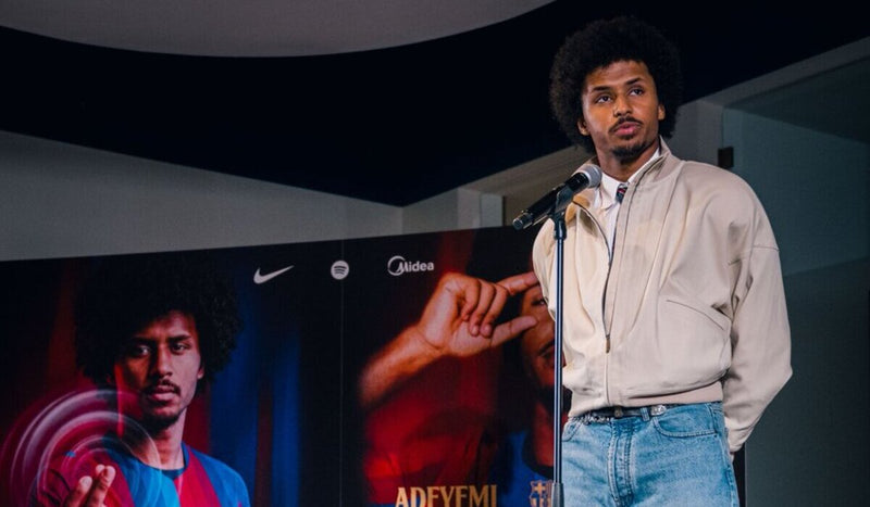 Karim Adeyemi se vuelca durate su presentación: "Es el club más grande del mundo"-image