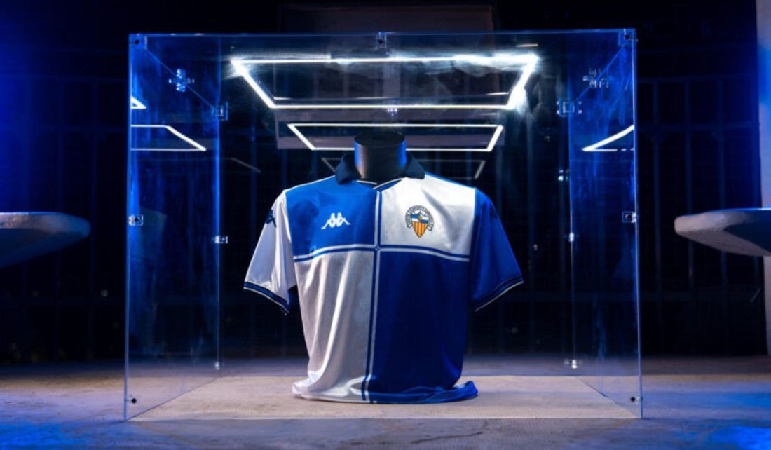 El Sabadell presenta su nueva equipación para el regreso a LaLiga Hypermotion-image