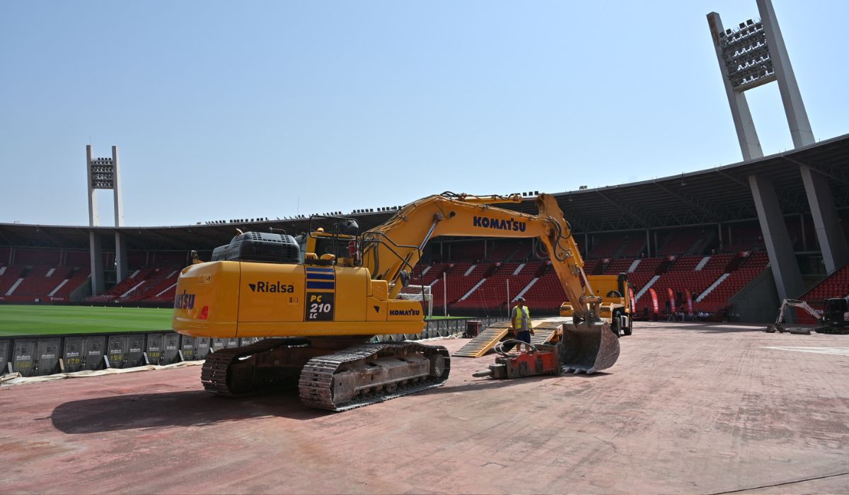 El Almería pone en marcha la gran transformación de su estadio-image