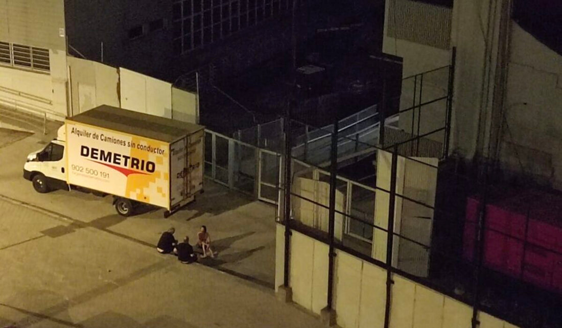 Segundo día de veto en los accesos del Estadio de Vallecas-image