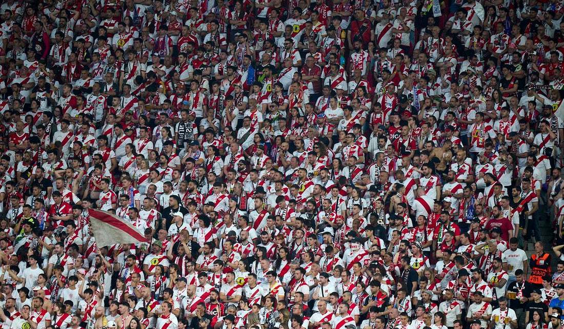 Caos en la renovación de abonos del Rayo Vallecano ante la incógnita del estadio-image