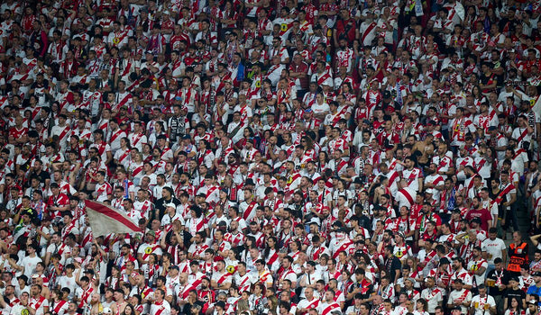 Caos en la renovación de abonos del Rayo Vallecano ante la incógnita del estadio-image