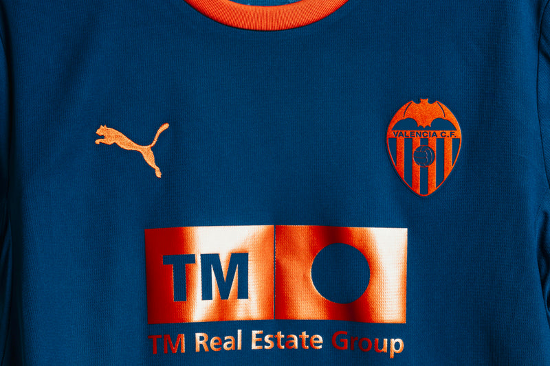 El Valencia mira al Mediterráneo con su nueva segunda equipación-image