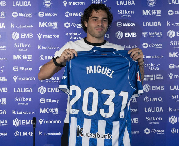 Miguel Rodríguez, contento de llegar al Alavés-image