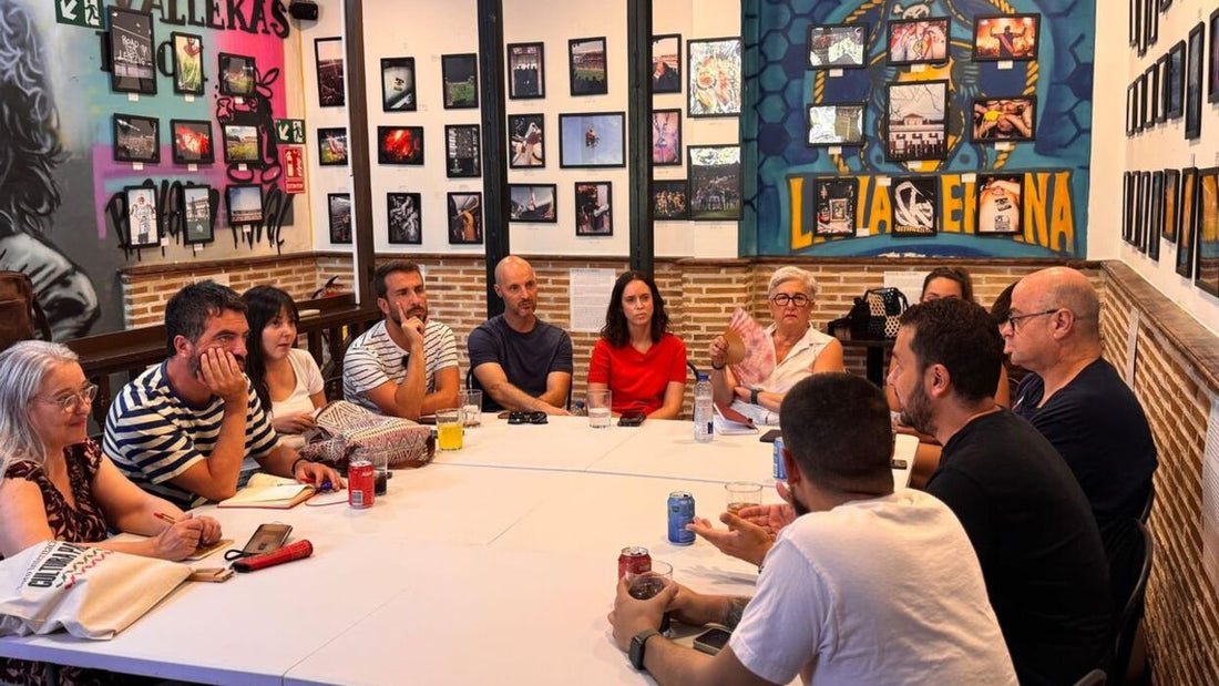Las peñas del Rayo se alían con Más Madrid y PSOE para defender la permanencia en Vallecas-image