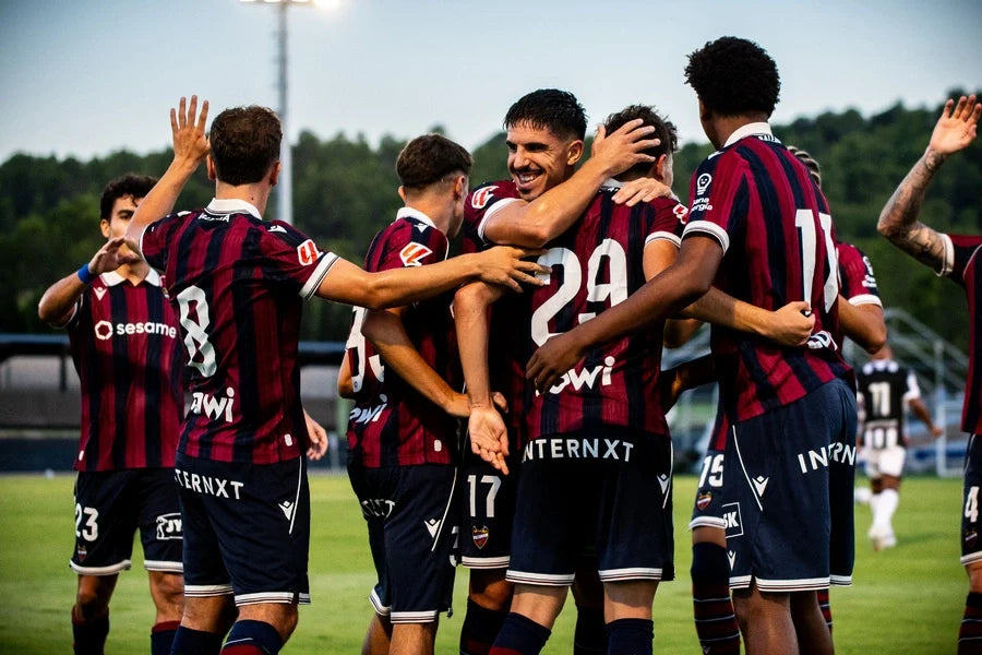 El Levante cierra la pretemporada con dos victorias frente a su filial y el Castellón-image