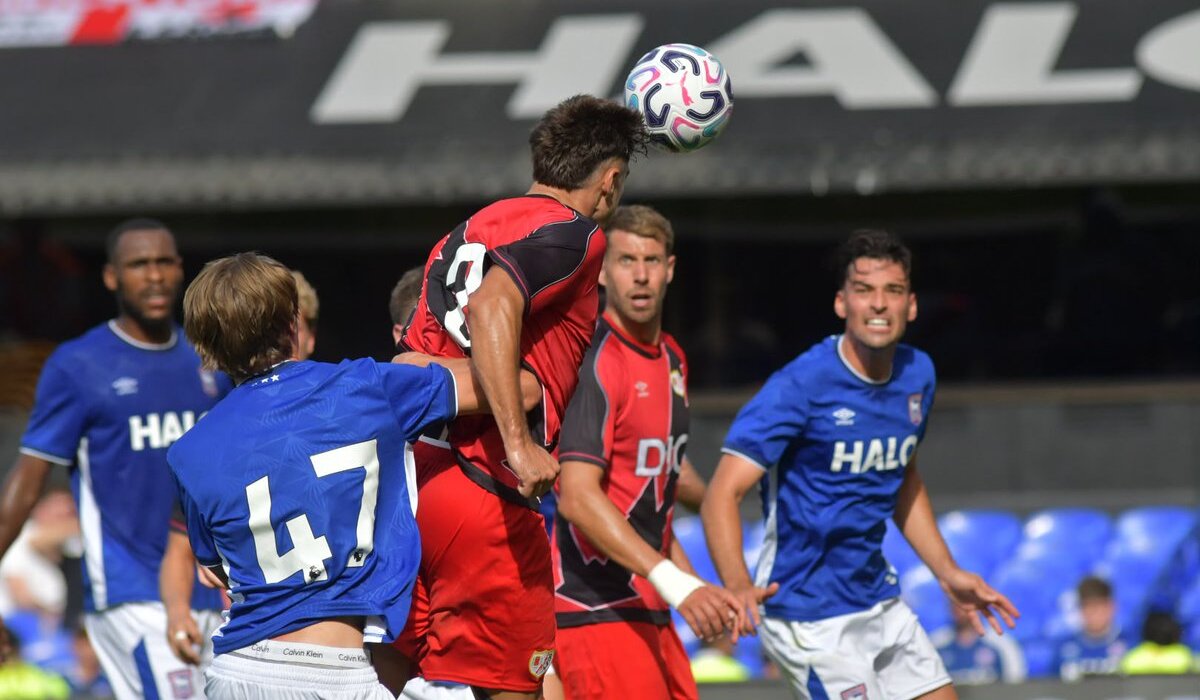 El Rayo Vallecano cierra la pretemporada con dudas-image