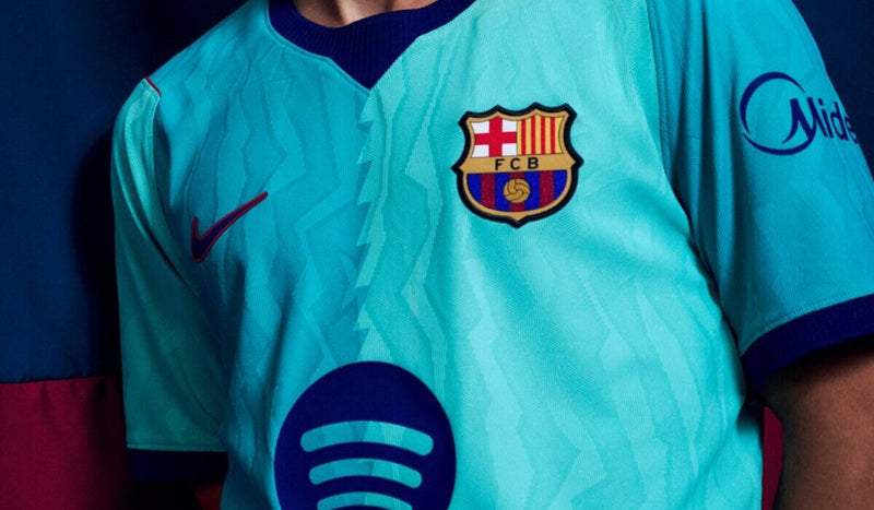 El FC Barcelona rescata el verde noventero para su tercera equipación-image