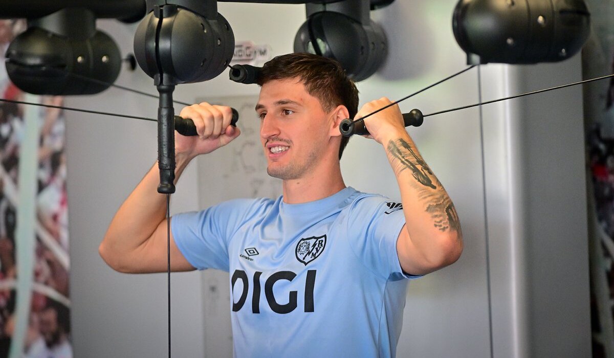 Marash Kumbulla: "Como primer objetivo tenemos que llegar a los 42 puntos"-image