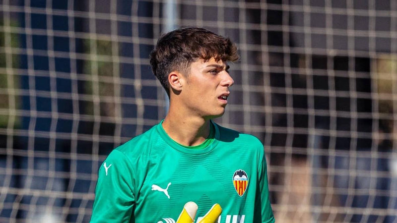 Vicent Abril, muy cerca del Nàstic-image