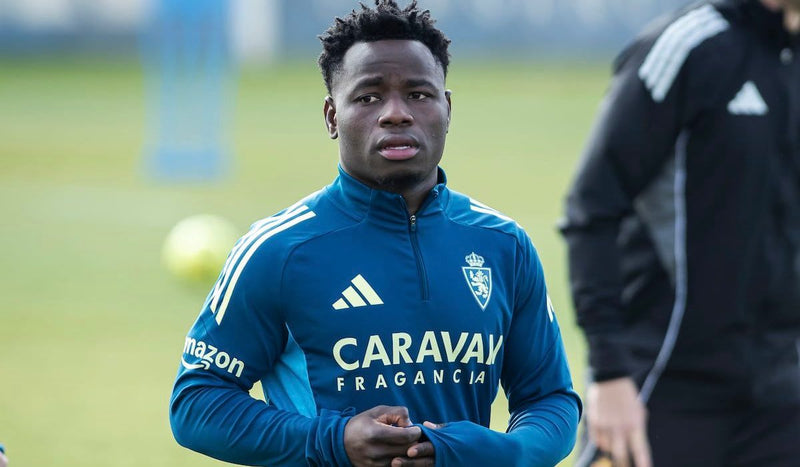 Mawuli Mensah, una nueva pieza para la medular del Ceuta-image