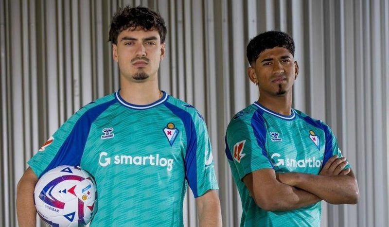 Guiño al mar y al pasado en la tercera equipación del Eibar-image