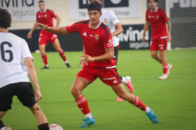El Nàstic sigue sin conocer la victoria-image
