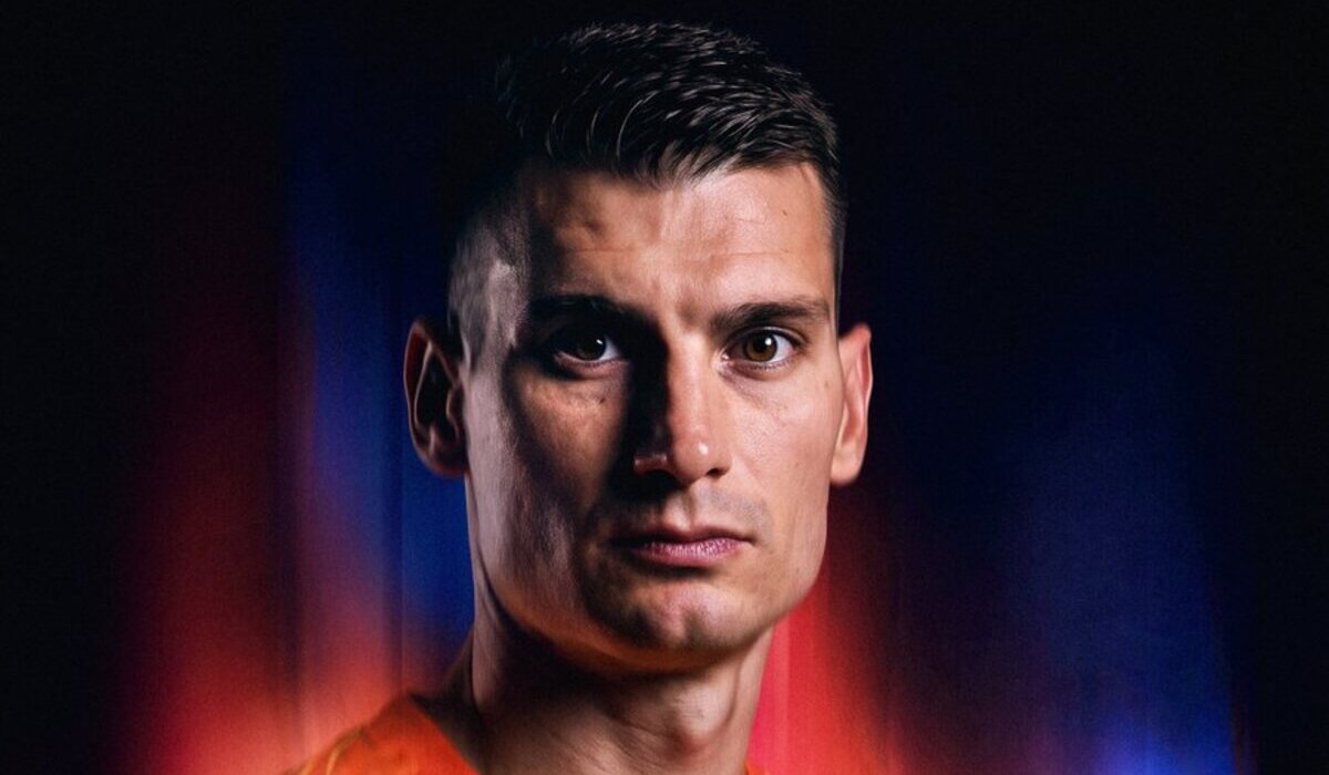 El FC Barcelona hace oficial el fichaje de Dominik Livaković-image