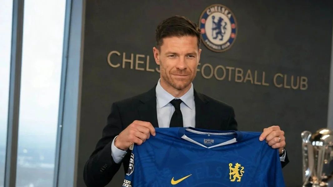 Xabi Alonso ayuda a la Real Sociedad con un fichaje-image