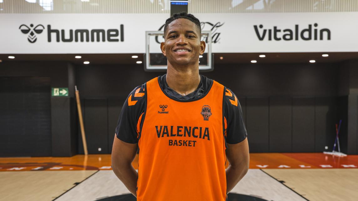 Jasiel Rivero vuelve a Valencia Basket-image