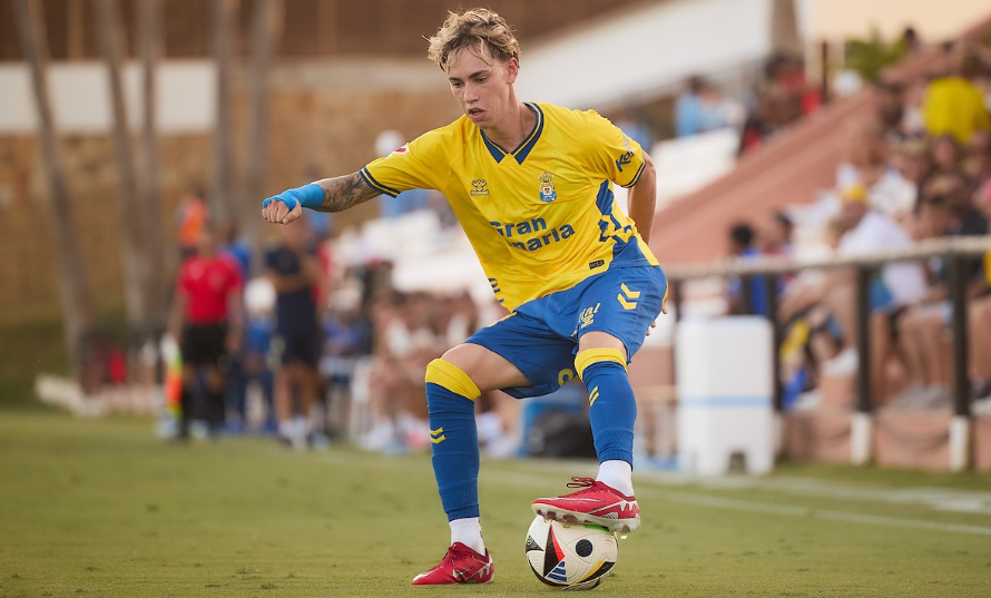Adam Arvelo quiere quedarse pese a la intención del club de cederlo-image