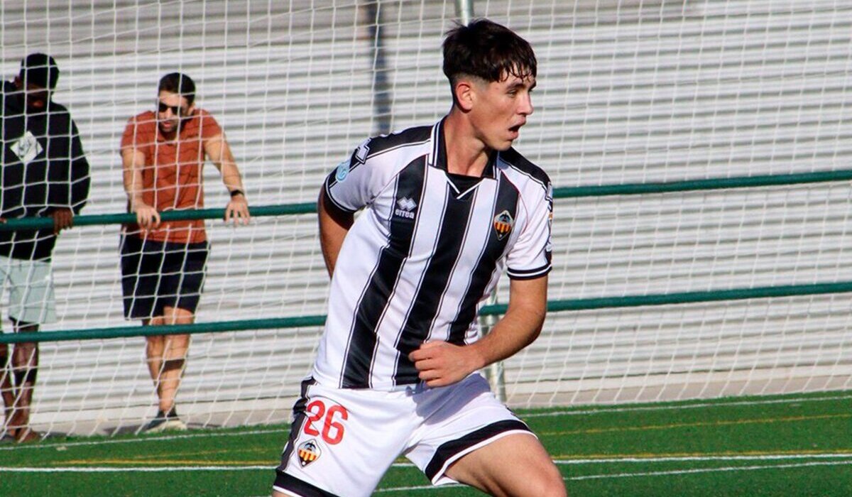 El Fabril apuntala su proyecto en Primera RFEF con la llegada de Adrián Arapio-image