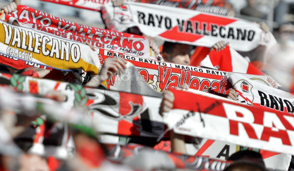 El rayismo toma las calles de Vallecas como protesta contra la directiva-image