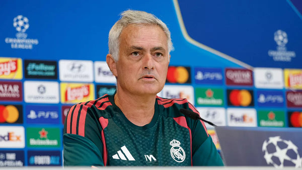 Mourinho: "Si hoy Courtois no ha sido elegido MVP, no lo va a ser nunca"-image