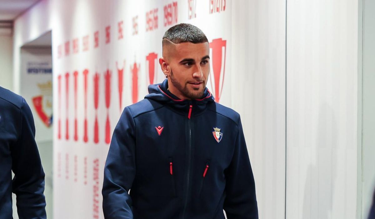 Unai Santos debuta con Osasuna en una noche complicada en el Metropolitano-image