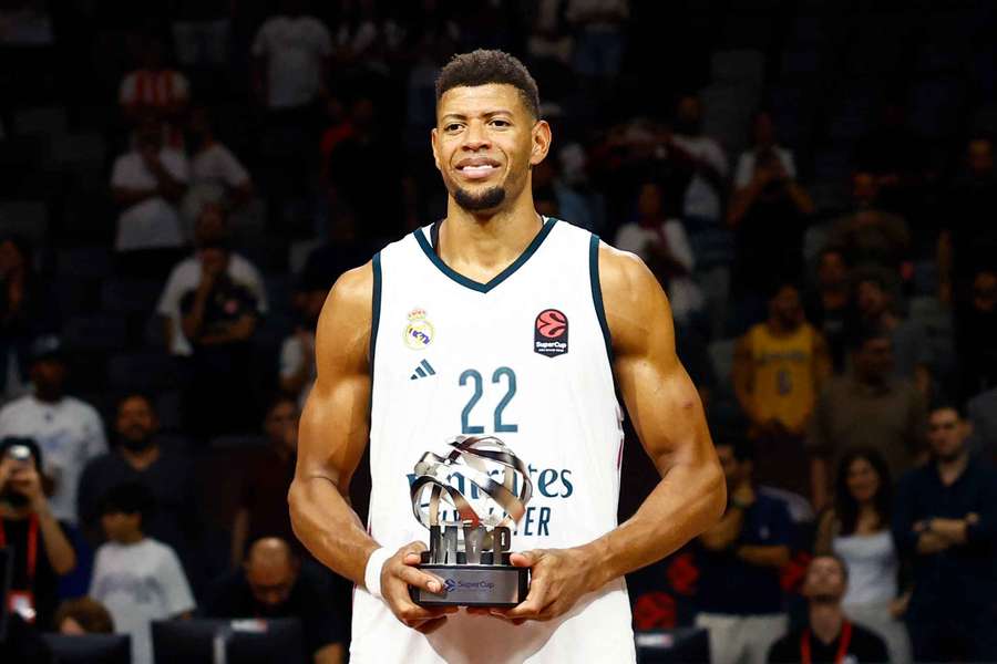 "El fichaje" Tavares, MVP cuando más dudas había-image