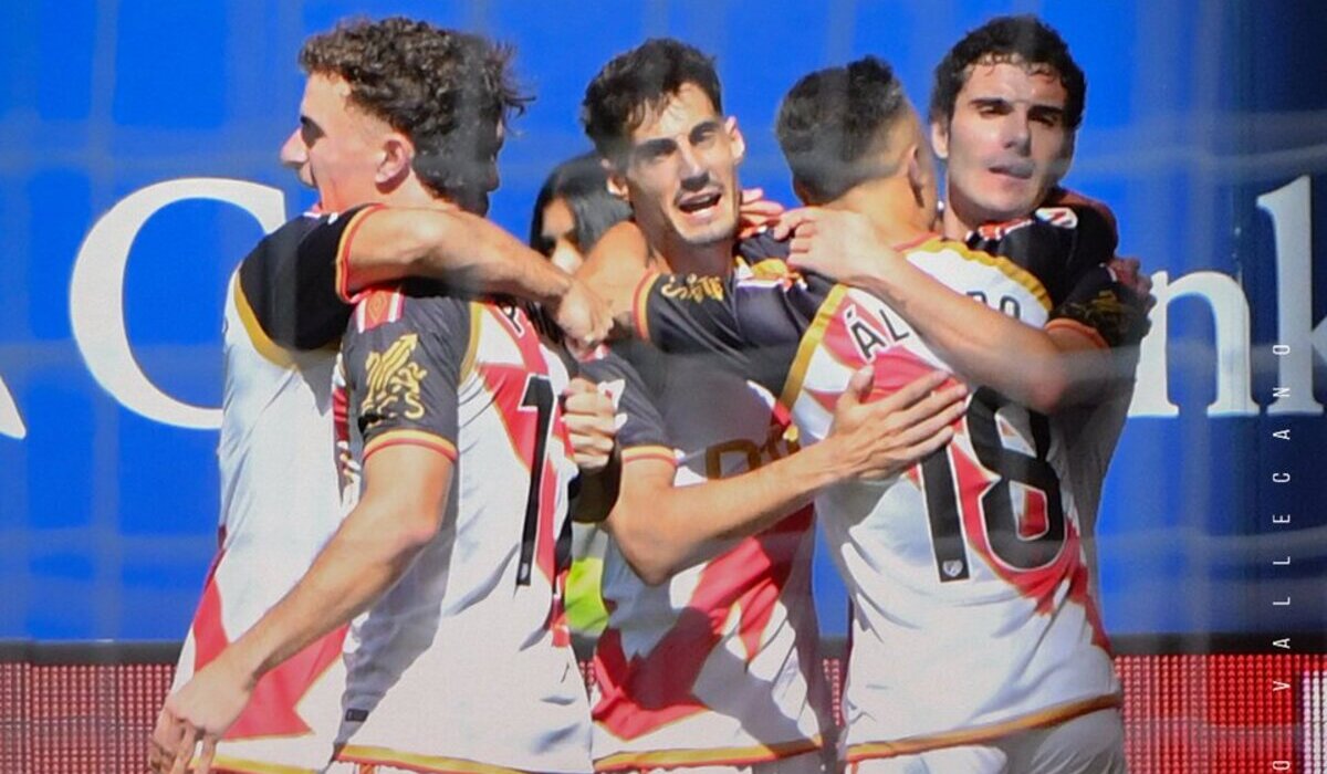 Sergio Camello rescata un punto de oro antes del parón de selecciones-image