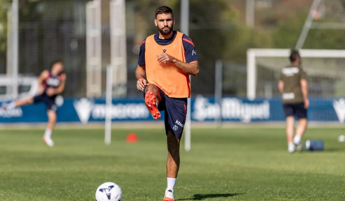Del Castillo aprovecha el parón para trabajar en solitario y acelerar su adaptación a Osasuna-image