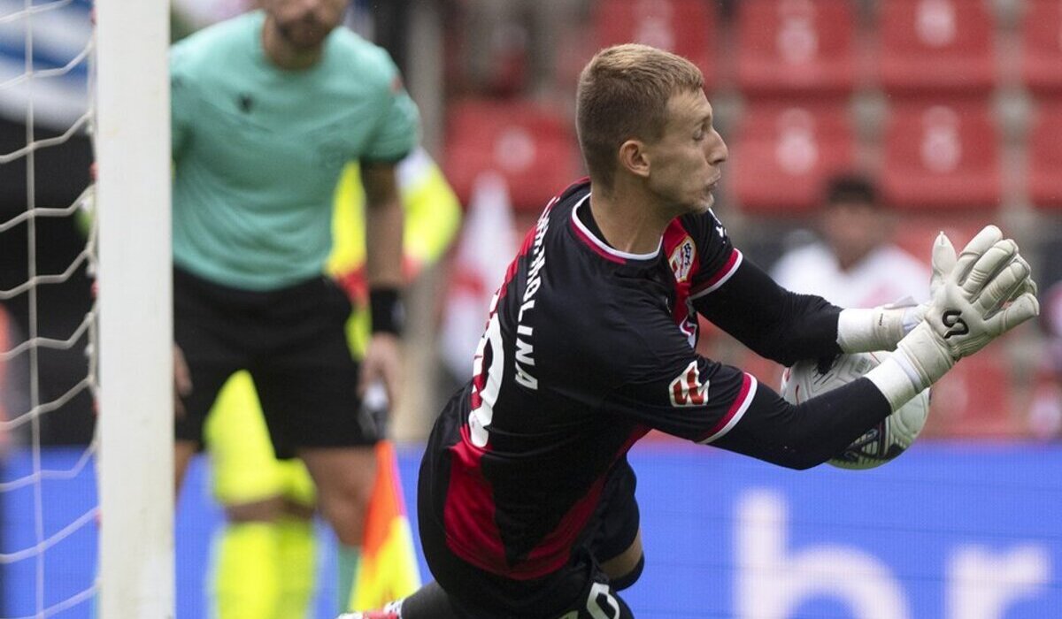 La cantera del Rayo Vallecano se presenta en el regreso a Vallecas-image