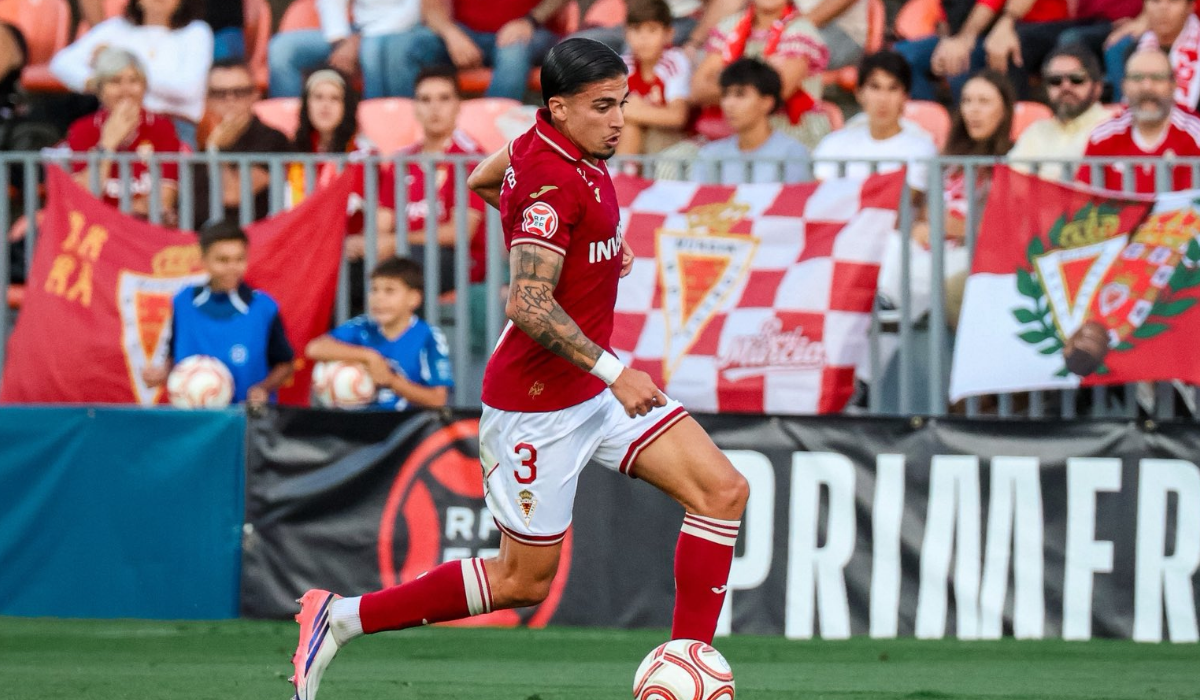 Real Murcia - Real Zaragoza: un duelo entre dos equipos históricos del fútbol español-image