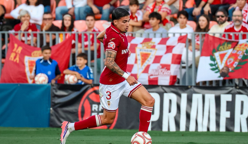 Real Murcia - Real Zaragoza: un duelo entre dos equipos históricos del fútbol español-image