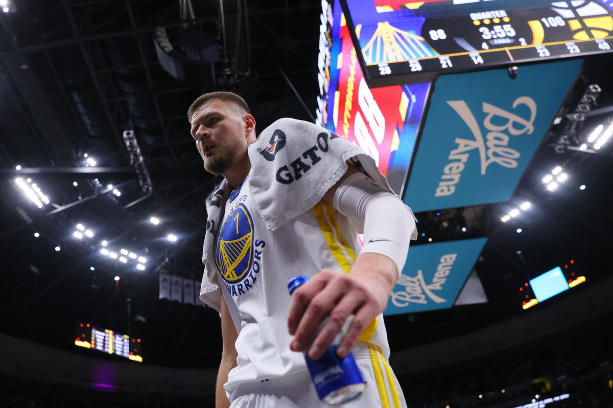 ¿Qué tiene Porziņģis? Lo que se sabe de su baja con los Warriors-image