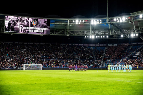 Brugué y Etta Eyong dan la victoria al Levante en un partido con mucha polémica-image