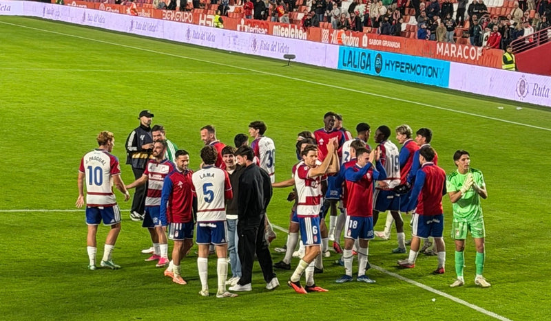 Granada 2-1 Real Valladolid: Los locales continúan la racha en un frenético encuentro-image